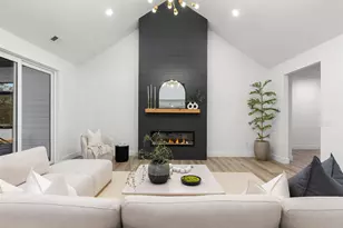 726 New S Ct, Wellford, SC 29385 - Photo 9