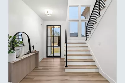 726 New South Court, Wellford, SC 29385 - Photo 5