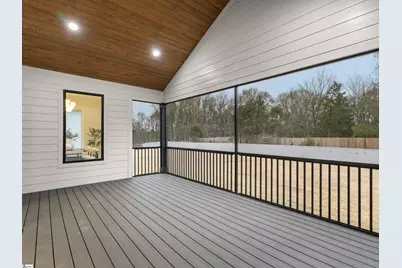 726 New South Court, Wellford, SC 29385 - Photo 39