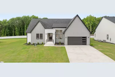 730 New South Court, Wellford, SC 29385 - Photo 1