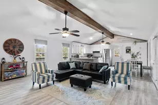 220 Pleasant Dr, Greenville, SC 29651 - Photo 9