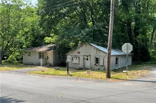 207 Oak Dr, Belton, SC 29627 - Photo 13