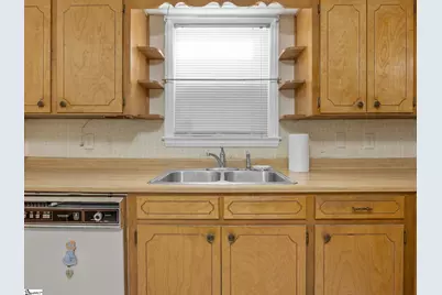 613 Greenhill Road, Spartanburg, SC 29303 - Photo 13