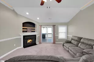 227 Heritage Creek Dr, Boiling Springs, SC 29316 - Photo 9