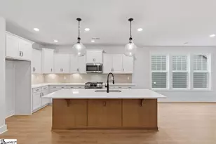 219 Moorish Cir, Simpsonville, SC 29681 - Photo 5