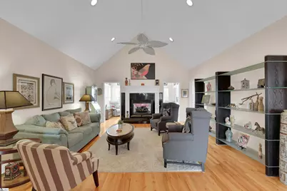 123 N Woodfin Ridge Drive, Inman, SC 29349 - Photo 5