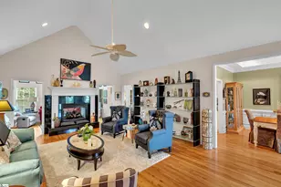 123 N Woodfin Ridge Dr, Inman, SC 29349 - Photo 3