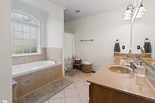 204 Cove Harbor Ct, Taylors, SC 29687 - Photo 27