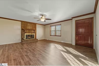 1051 W Duncan Road, Greenville, SC 29617 - Photo 9