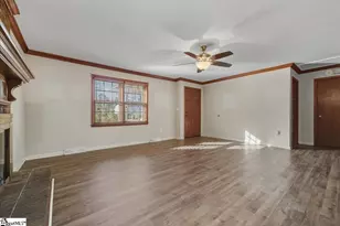 1051 W Duncan Rd, Greenville, SC 29617 - Photo 7