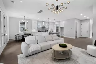 112B Chestnut St, Greenville, SC 29605 - Photo 11