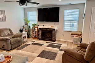 117 Alice Ct, Easley, SC 29642 - Photo 7