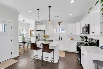 16 Ridge Knoll Circle, Greenville, SC 29607 - Photo 3