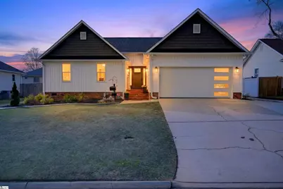 7 Fitzpatrick Court, Fountain Inn, SC 29644 - Photo 3