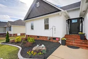 7 Fitzpatrick Ct, Fountain Inn, SC 29644 - Photo 5