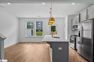 525 W Norvell Ct, Spartanburg, SC 29307 - Photo 7