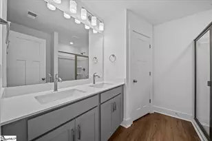 525 W Norvell Ct, Spartanburg, SC 29307 - Photo 15