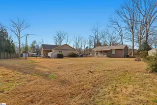 103 Fairlane Cir, Greenville, SC 29607 - Photo 15