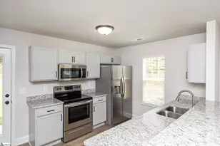 210 Old Bleachery Rd, Greenville, SC 29609 - Photo 11