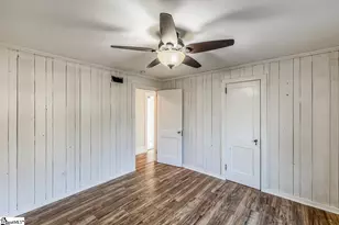 417 W Farley Ave, Laurens, SC 29630 - Photo 13