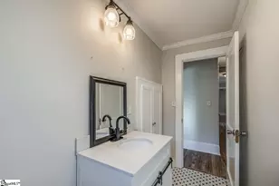 417 W Farley Ave, Laurens, SC 29630 - Photo 19