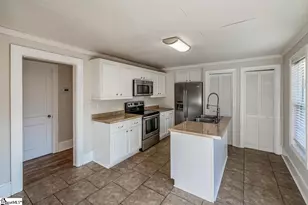 417 W Farley Ave, Laurens, SC 29630 - Photo 9