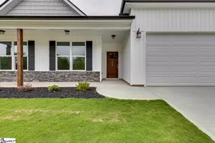 112 Walters Wy, Pickens, SC 29671 - Photo 3