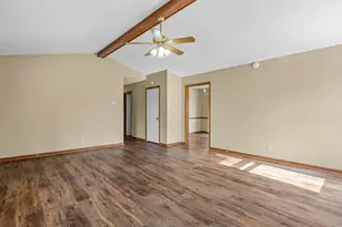 202 Adams Ct, Inman, SC 29349 - Photo 9