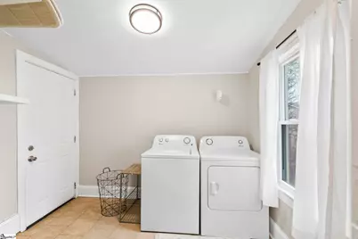 120 E Wilburn Avenue, Greenville, SC 29611 - Photo 21