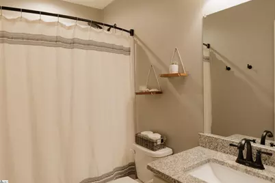 653 N Shamrock Avenue, Landrum, SC 29356 - Photo 25