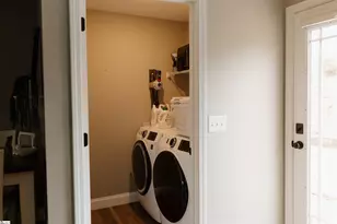 653 N Shamrock Ave, Landrum, SC 29356 - Photo 11