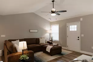 653 N Shamrock Ave, Landrum, SC 29356 - Photo 5