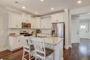 111 Creekhaven Ln, Taylors, SC 29687 - Photo 11