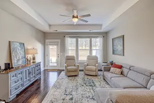 111 Creekhaven Ln, Taylors, SC 29687 - Photo 15