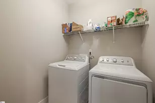 111 Creekhaven Ln, Taylors, SC 29687 - Photo 9