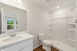 127 Cloverfield Ln, Spartanburg, SC 29303 - Photo 11