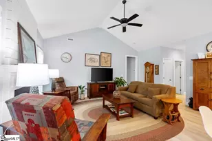 66 Dendy St, Pelzer, SC 29669 - Photo 11