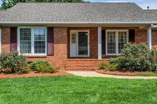 17 Seabury Dr, Greenville, SC 29615 - Photo 1