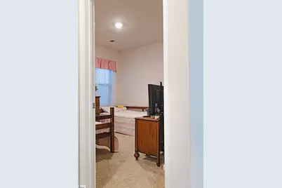 305 Bonifay Drive, Fountain Inn, SC 29644 - Photo 9