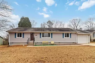 113 Heather Ln, Mauldin, SC 29662 - Photo 1