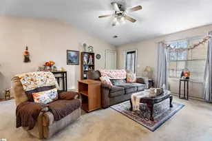 8 Pasture Pl, Simpsonville, SC 29681 - Photo 9