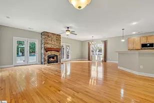 204 Lord Byron Ln, Travelers Rest, SC 29690 - Photo 9