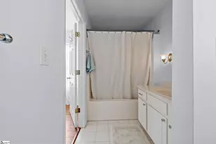 42 Stevenson Rd, Taylors, SC 29687 - Photo 27