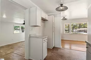 409 Mapleton Dr, Greenville, SC 29607 - Photo 9