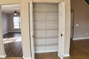 324 Karsten Creek Dr, Simpsonville, SC 29681 - Photo 3