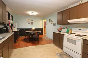 595 Owens Dr, Spartanburg, SC 29303 - Photo 7