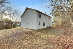 8 Chelseabrook Ct, Mauldin, SC 29662 - Photo 5