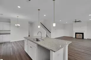 176 Hunter Ridge Dr, Boiling Springs, SC 29316 - Photo 9