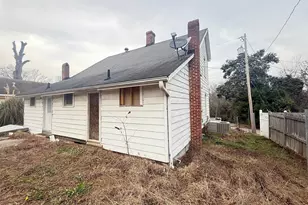 714 E Grendel Ave, Greenwood, SC 29649 - Photo 9