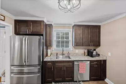 17 Brookview Circle, Greenville, SC 29605 - Photo 11